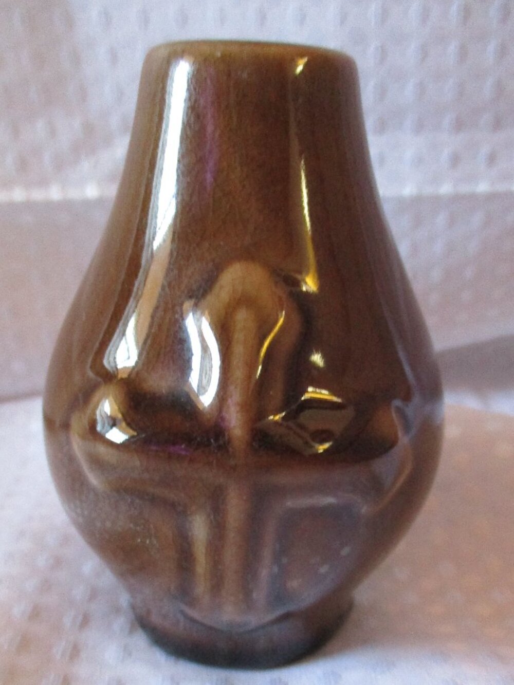 Unbranded Small Glossy Glazed Ceramic Vase with Embossed Christian Crosses  4.5"